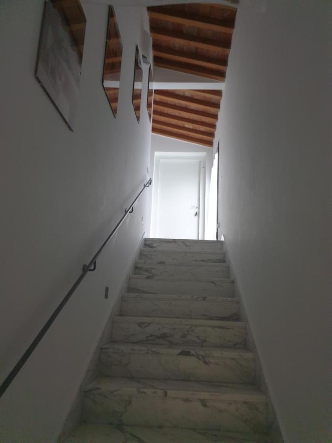 Ca Thomas Hotel Castelnuovo Magra Bagian luar foto