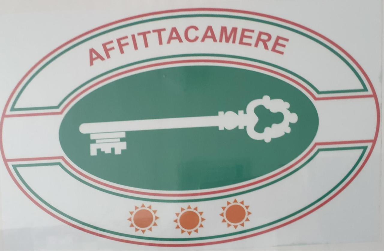 Ca Thomas Hotel Castelnuovo Magra Bagian luar foto